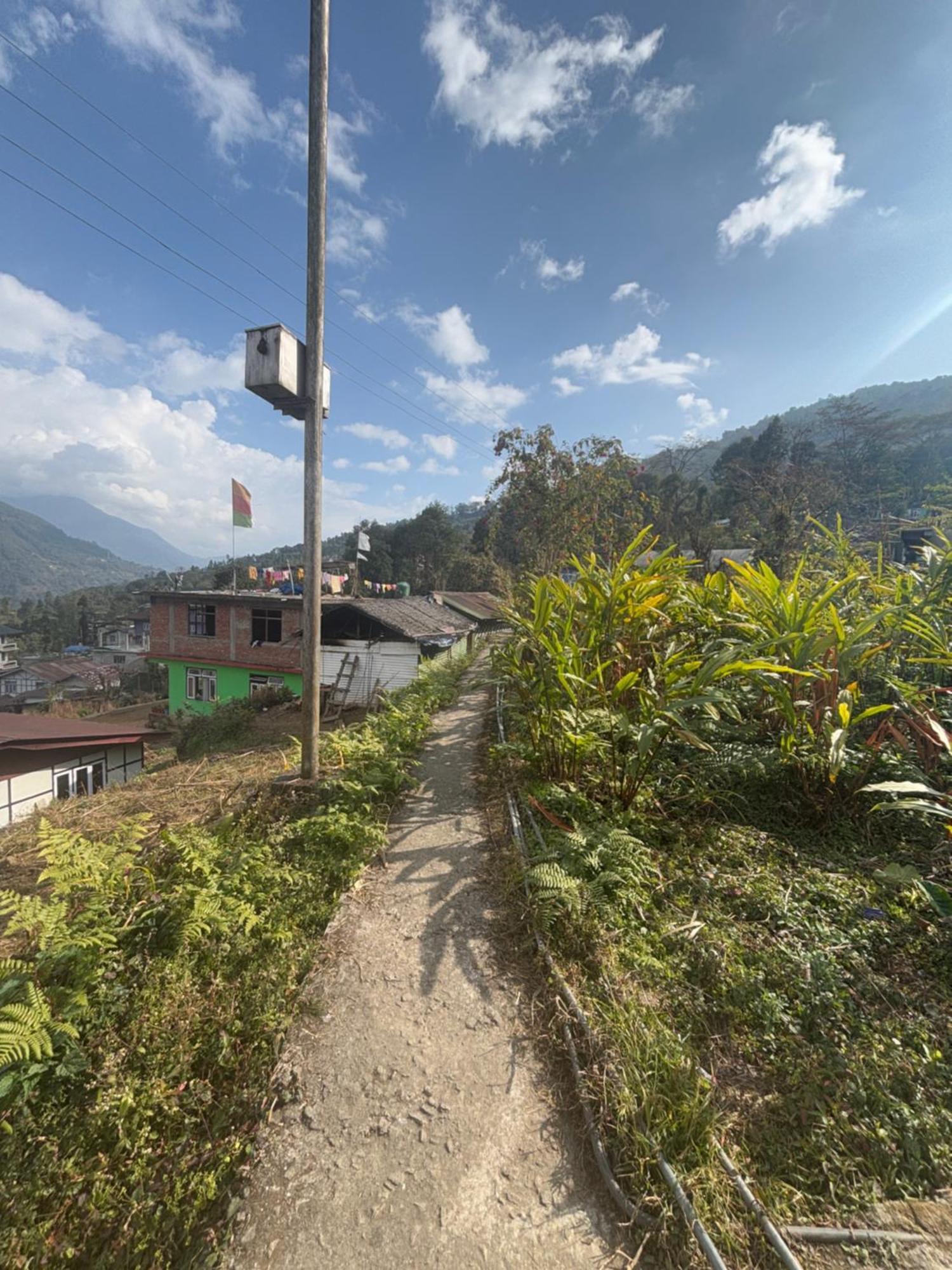 Odyssey'S Darap Eco Retreat Apartment Pelling Exterior photo